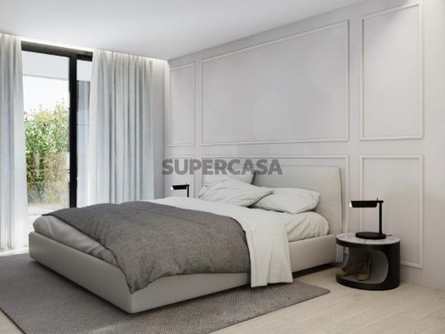 Apartamento T2 com Varanda e Garagem em Pedrouços Maia Porto
