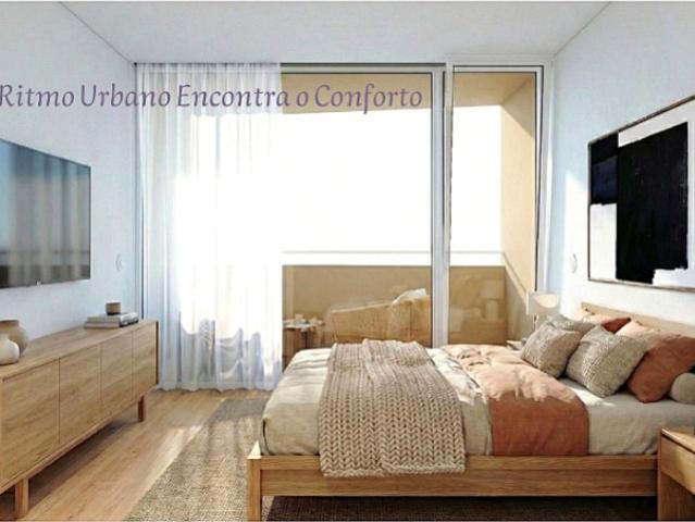 Apartamento T2 com Varanda e lugar de garagem
