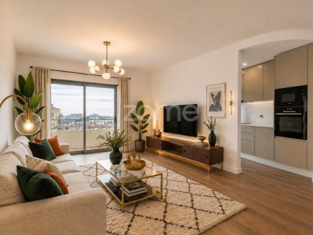 Apartamento T2 com varanda em Matosinhos Sul
