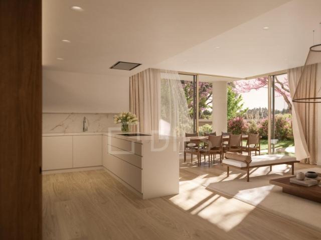 Apartamento T2 com varanda no Belas Clube de Campo