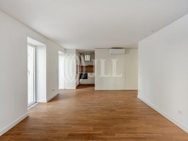 Apartamento T2, com varanda, no Palmira 28, em Lisboa 0m² Arroios