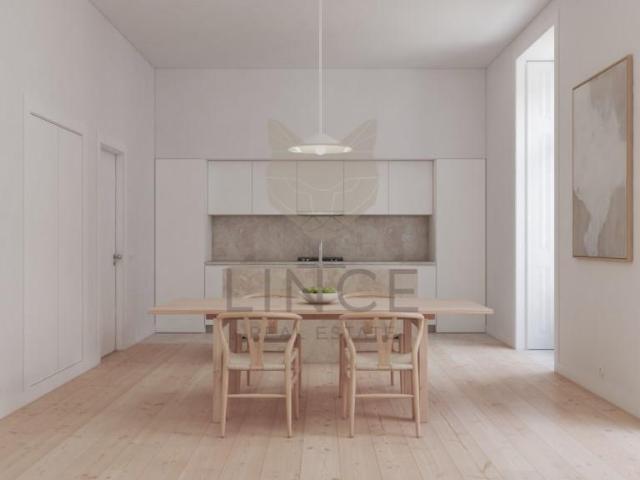 Apartamento T2, com varandim, 1 lugar de garagem e arrecadaç. 0m² Santo António