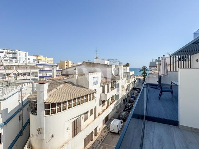Apartamento T2 com Vista Mar a 100 Metros da Praia em Quarte. 136m² Quarteira