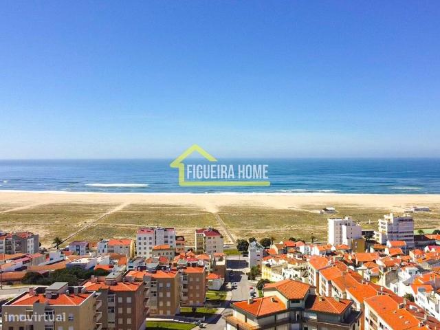 Apartamento T2 com Vista Mar, a 2 Minutos da Praia Figueira da Foz