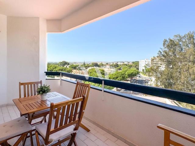 Apartamento T2 com vista mar à distância, Vilamoura 100m² Vilamoura