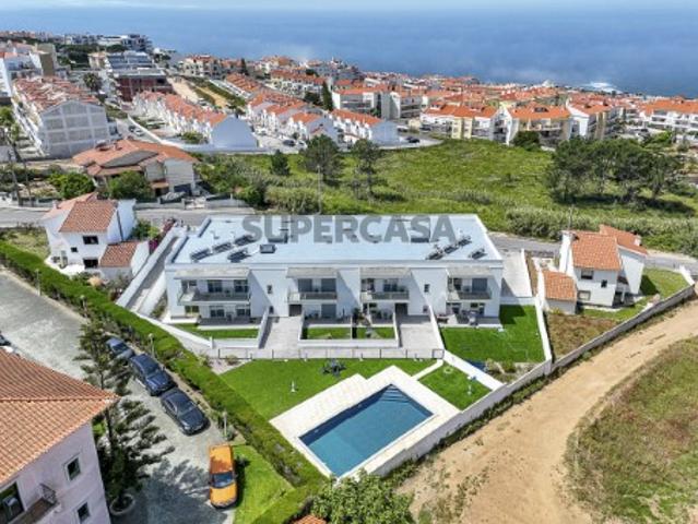 Apartamento T2 com vista mar em condomínio fechado Ericeira