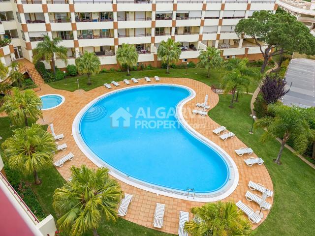Apartamento T2 com vista mar perto da Marina e do Golfe em Vilamoura