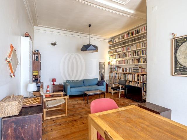 Apartamento T2, com vista, na Rua do Salitre, em Lisboa 0m² Santo António