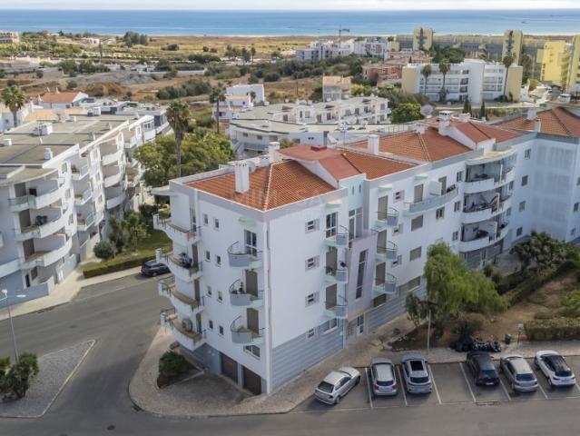 Apartamento T2 com Vista Panorâmica sobre a Meia Praia, Lagos