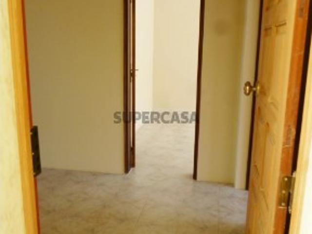 Apartamento T2 arrendado