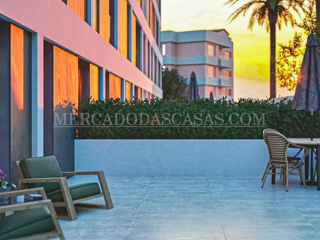 Apartamento T2, c/terraço, São Félix Marinha