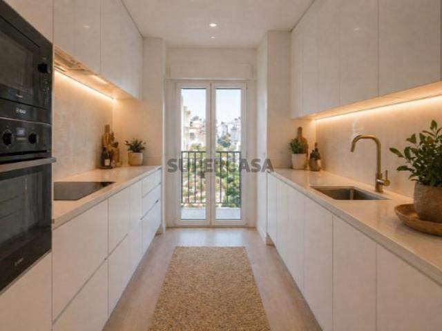 Apartamento T2 de 98,49m² no Lote 96 Espaço, Luz e Elegância | Bairro Afonso Costa, Setúbal