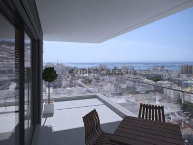 Apartamento T2 de Luxo na Alta da Cidade de Faro