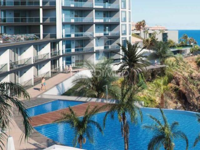 APARTAMENTO T2 DE LUXO NA ESTRADA MONUMENTAL