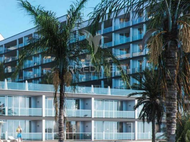 APARTAMENTO T2 DE LUXO NA ESTRADA MONUMENTAL