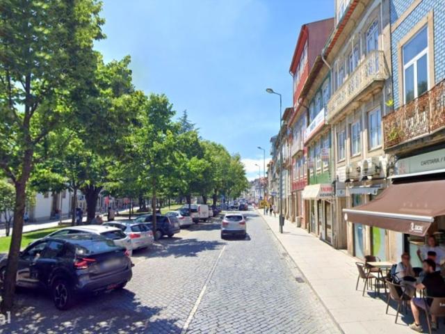 Apartamento T2, de luxo, no corao da cidade