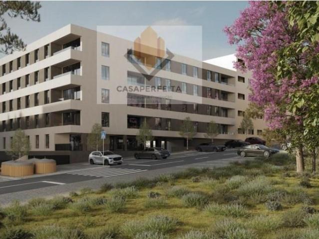Apartamento T2 de Luxo com Terraço, Lugares de Garagem e Arr. 112m² Canidelo