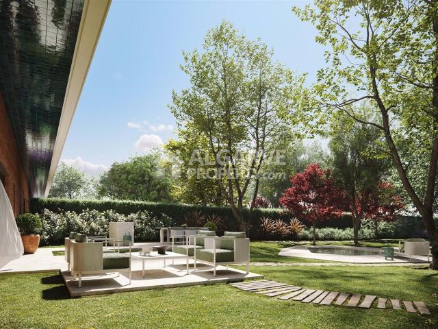 Apartamento T2 de Luxo com Piscina no Centro de Vilamoura –. 250m² Vilamoura