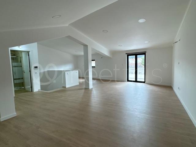 Apartamento T2 Duplex com logradouro de 30m2 em Vilar, Cadaval