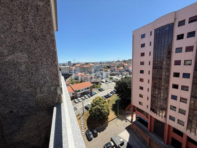 Apartamento T2 duplex com vistas panorâmicas Mafamude Gaia