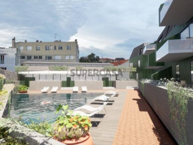 Apartamento T2 duplex, com 2 terraços, condomínio fechado com piscina, Esposende