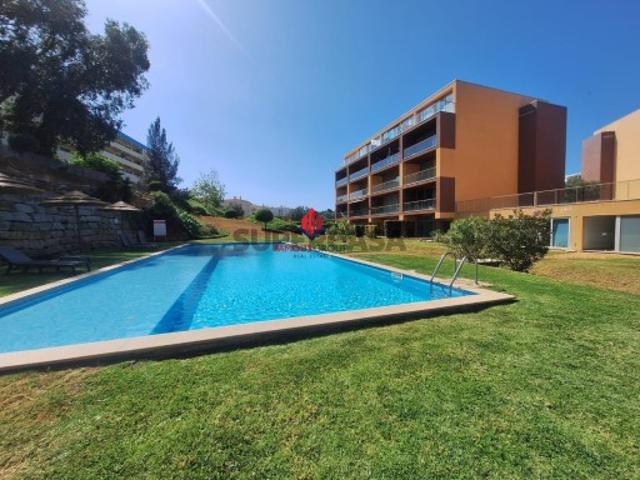Apartamento T2 Duplex condominio com piscina Portimão