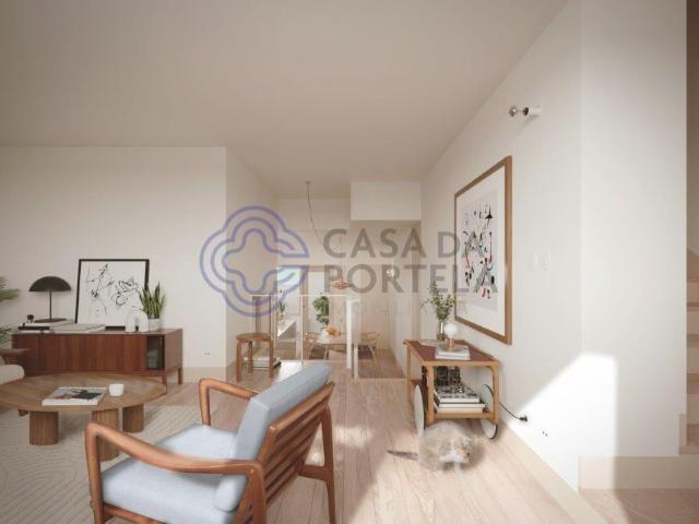 Apartamento T2 duplex à venda em Constituição, Porto 91m² Cedofeita, Santo Ildefonso, Sé, Miragaia, São Nicolau e Vitória