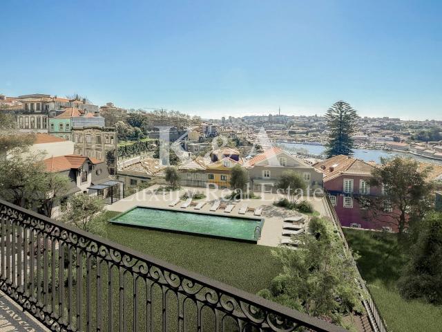 Apartamento T2 duplex em Novo Condomínio privado no Porto 136m² Cedofeita, Santo Ildefonso, Sé, Miragaia, São Nicolau e Vitória