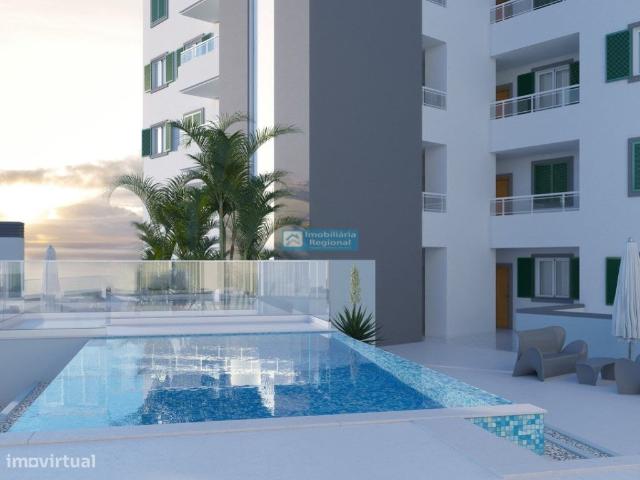 Apartamento T2 Duplex, Novo, no Centro do Canio