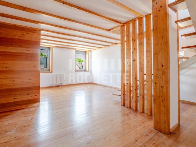 Apartamento T2 Duplex novo próximo da Av. Marechal Gomes da Costa