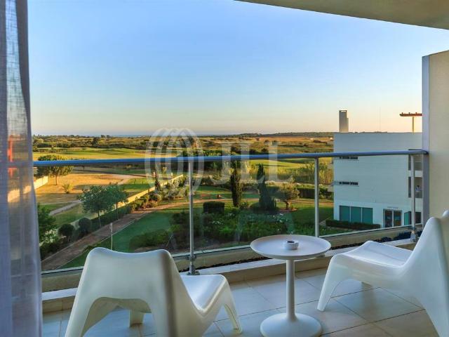 Apartamento T2 duplex, no Laguna Resort, Algarve 0m² Quarteira