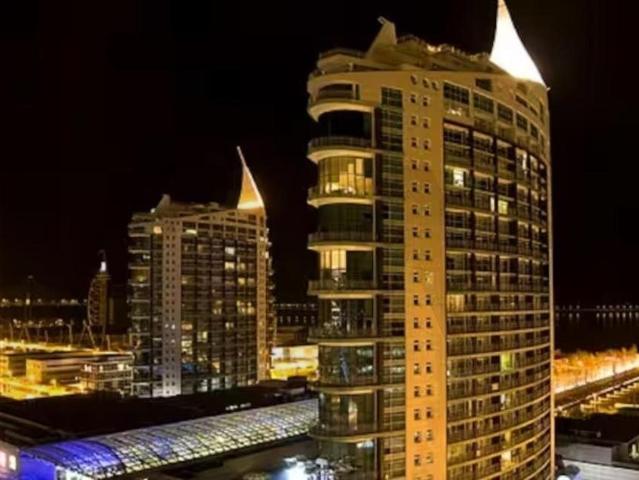 Apartamento T2 Duplex no Parque das Nações: Exclusividade, C. 152m² Santa Maria dos Olivais