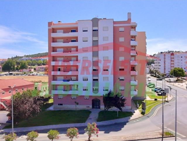 Apartamento T2 em Torres Vedras