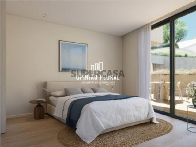 Apartamento T2 em Valadares