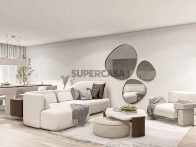 Apartamento T2 em Valongo com varanda e lugar de garagem