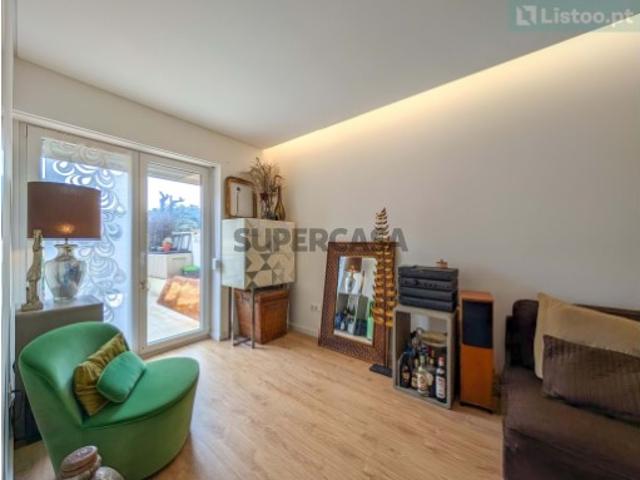 Apartamento T2 em Venteira
