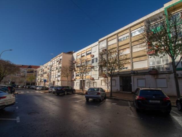 Apartamento T2 em Venteira