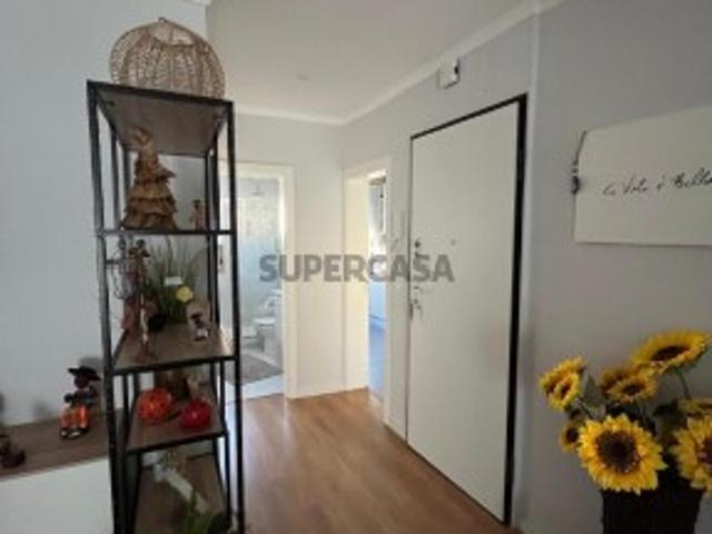 Apartamento T2 em Venteira