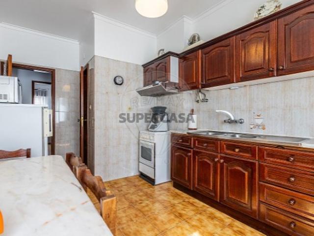 Apartamento T2 em Vialonga