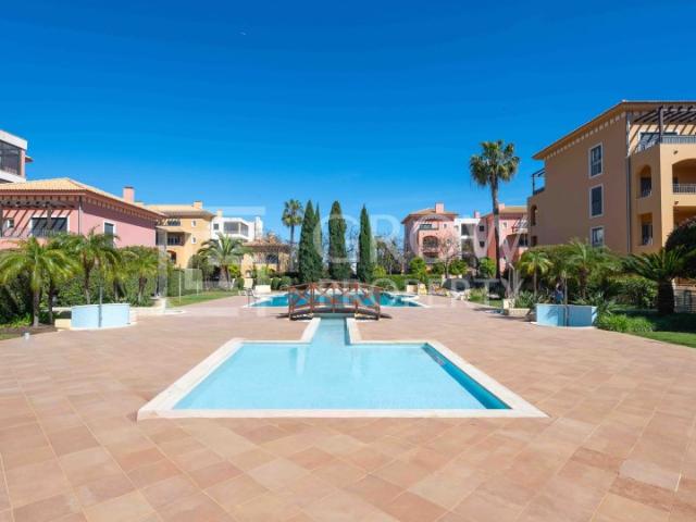 Apartamento T2 em Vilamoura