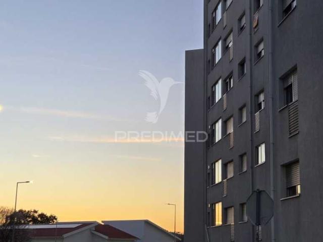 APARTAMENTO T2 EM VILAR DE ANDORINHO