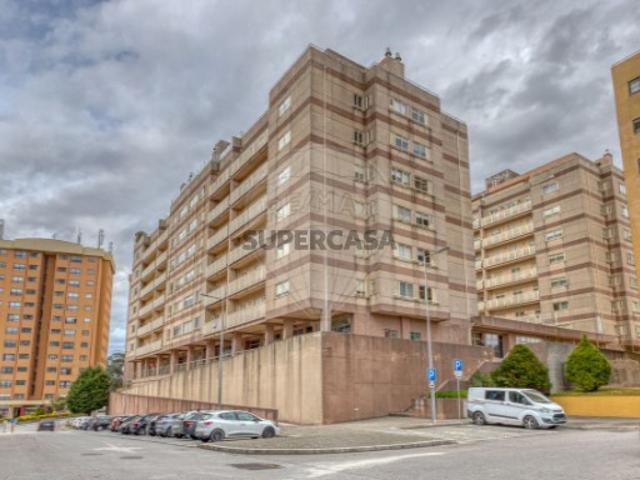 Apartamento T2 em Vilar de Andorinho