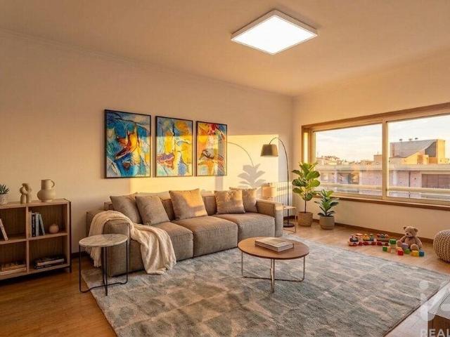 Apartamento T2 em Vilar de Andorinho de 105 m² 105m² Vila Nova De Gaia Santa Marinha