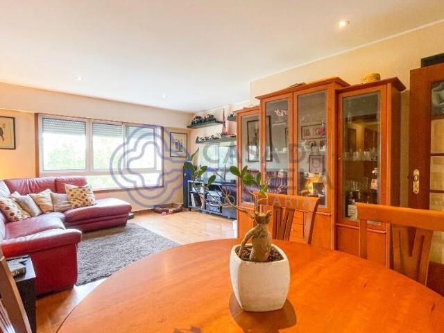 Apartamento T2 em zona tranquila na Foz do Douro com 80m2 de. 80m² Aldoar, Foz do Douro e Nevogilde