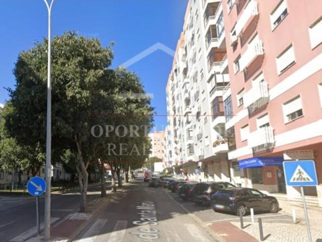 Apartamento T2 em Agualva Cacém, Sintra