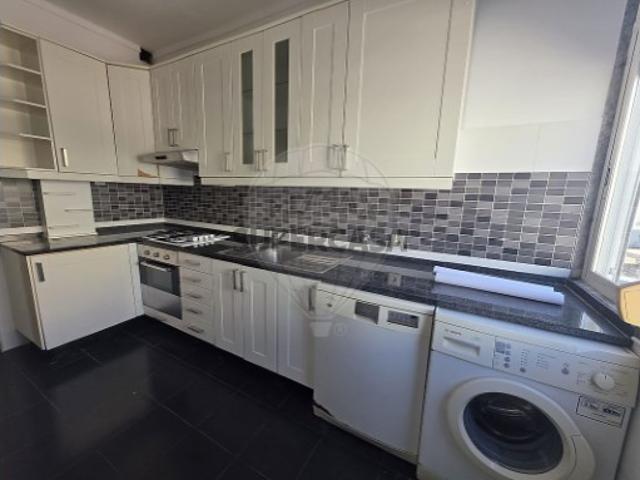 Apartamento T2 em Agualva e Mira Sintra