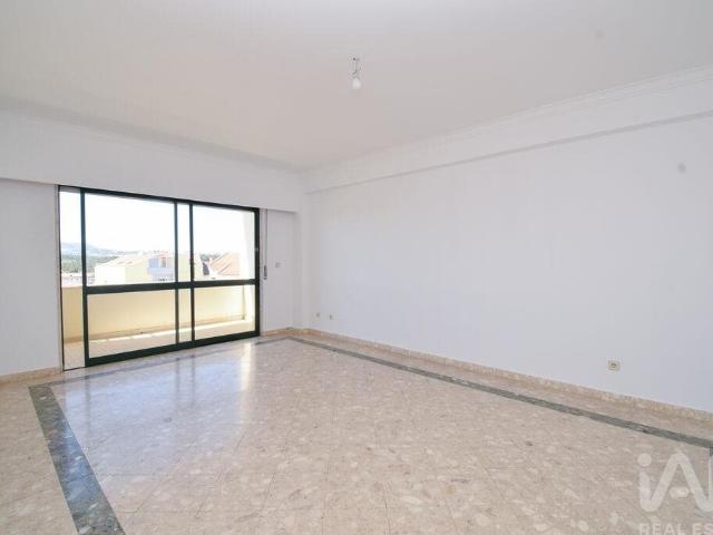 Apartamento T2 em Agualva e Mira Sintra 99m² Cacém e São Marcos