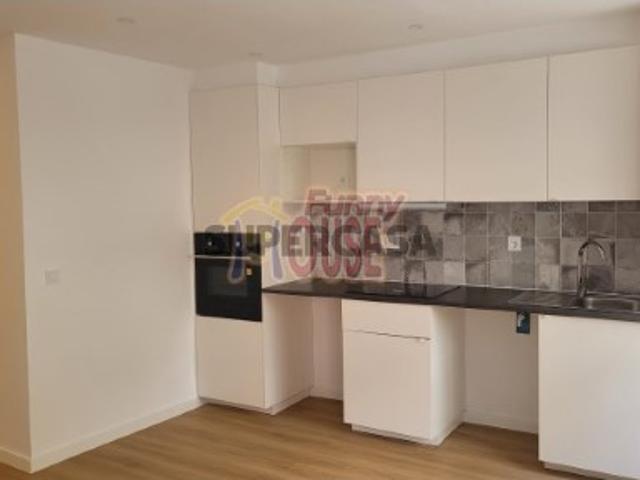 Apartamento T2 em Águas Livres
