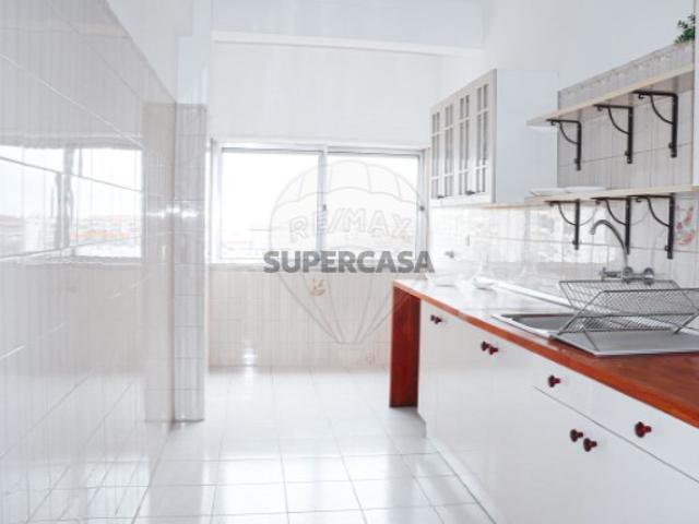 Apartamento T2 em Almada, Cova da Piedade, Pragal e Cacilhas
