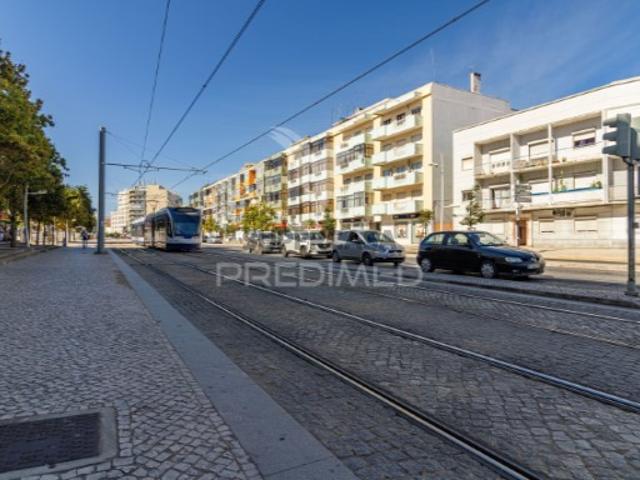 Apartamento T2 em Almada, Cova da Piedade, Pragal e Cacilhas